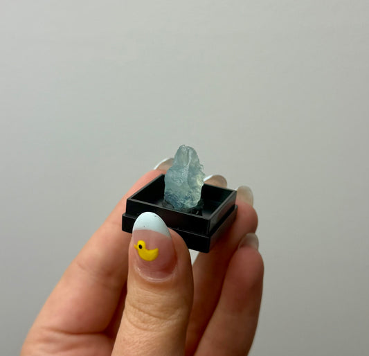 Aquamarine thumbnail specimen