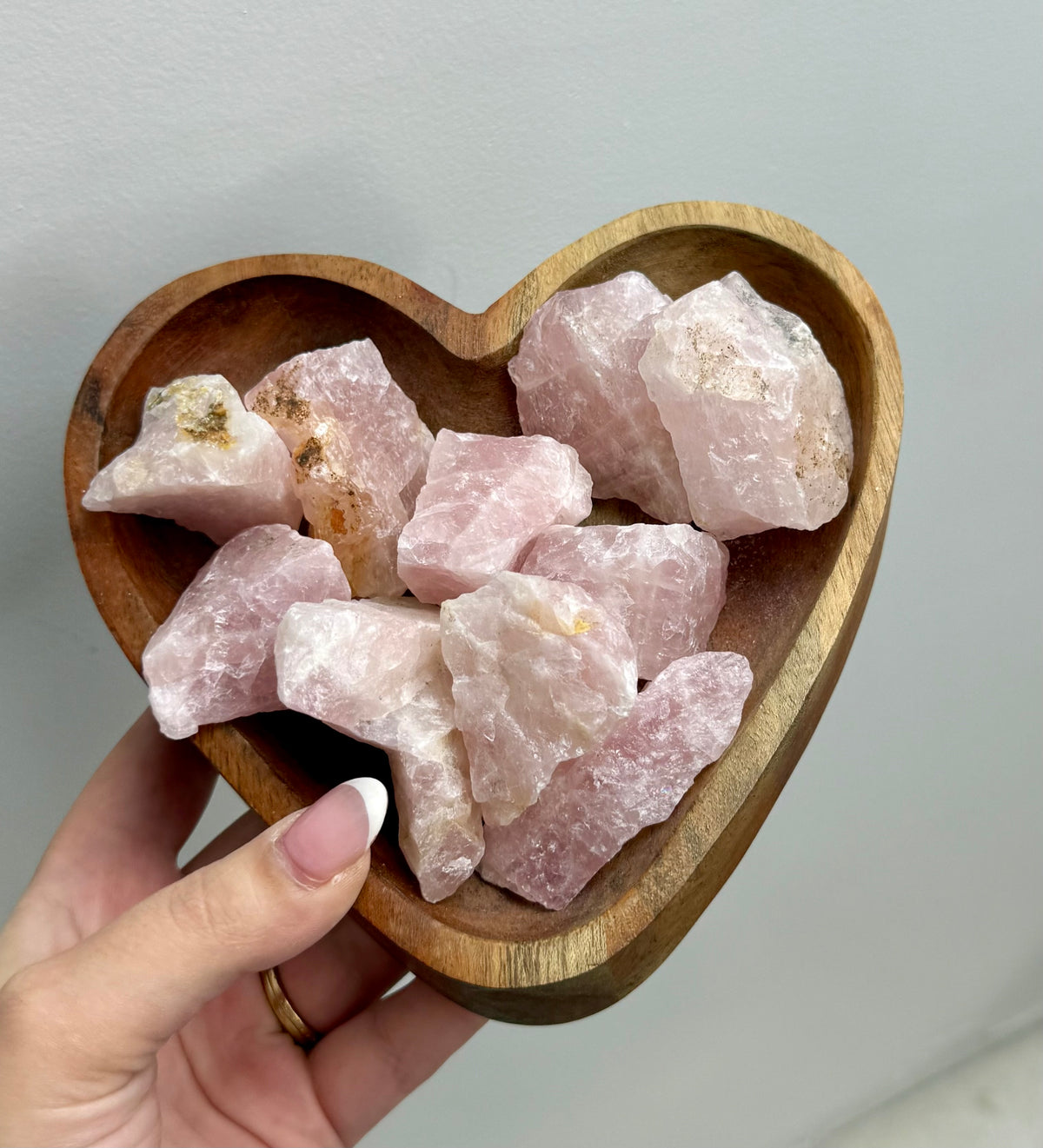 Rose quartz raw chunks