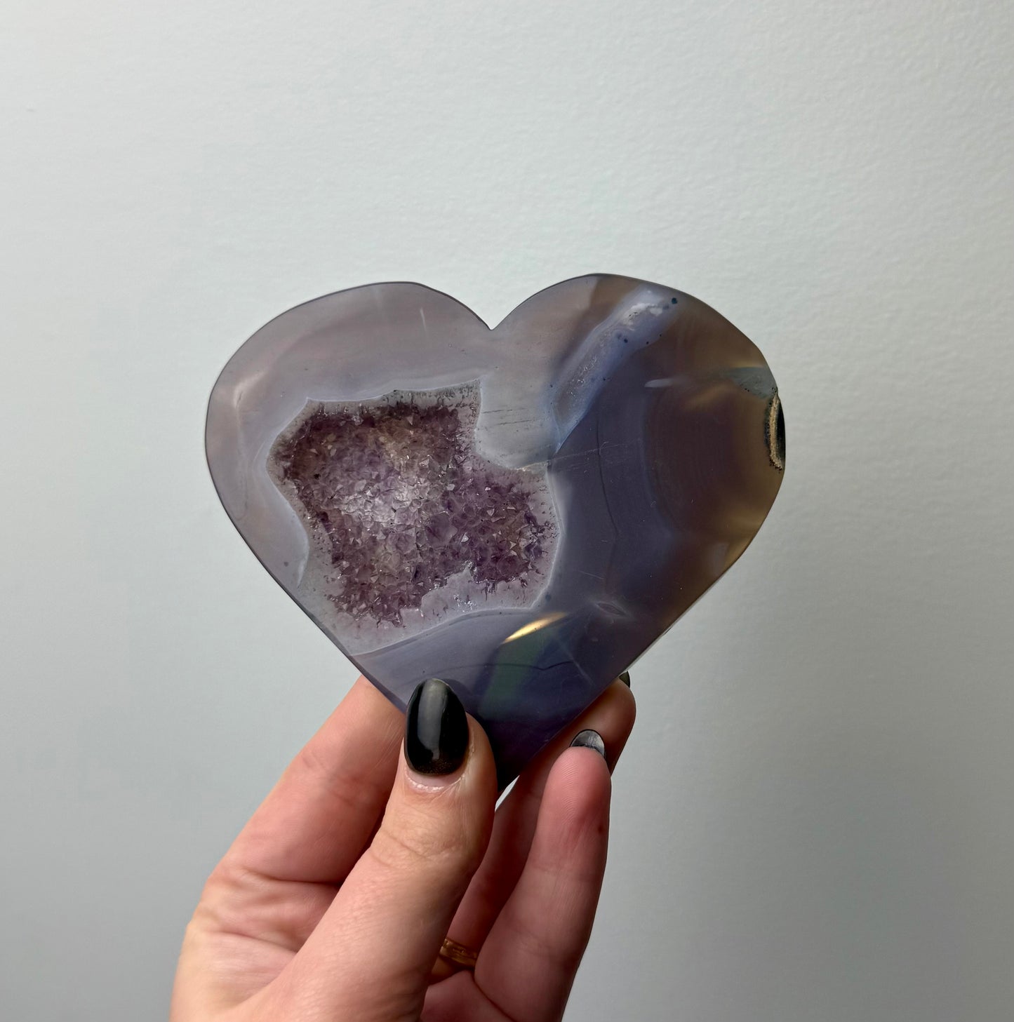 Amethyst agate heart carving