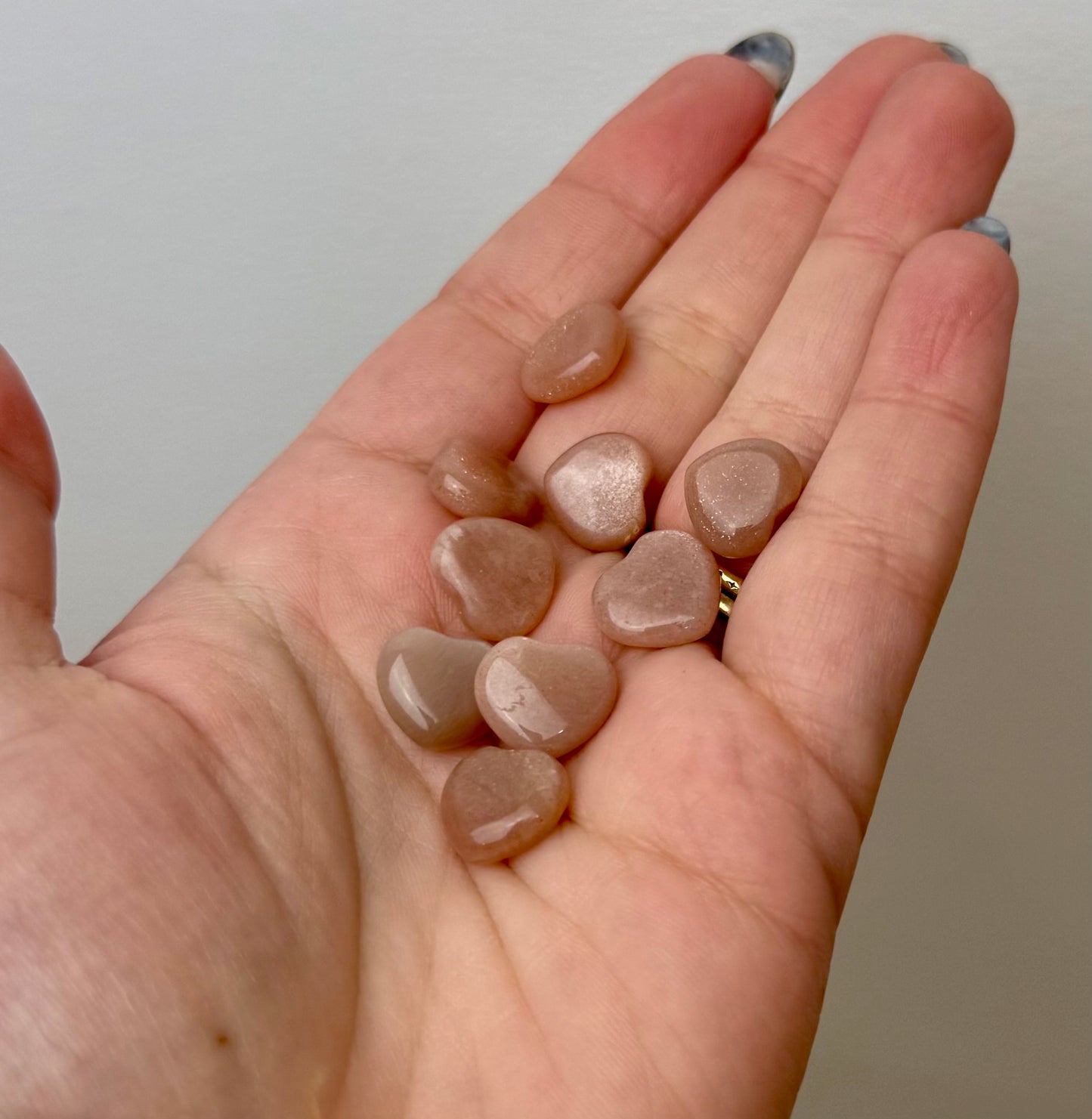 Peach moonstone mini heart carvings