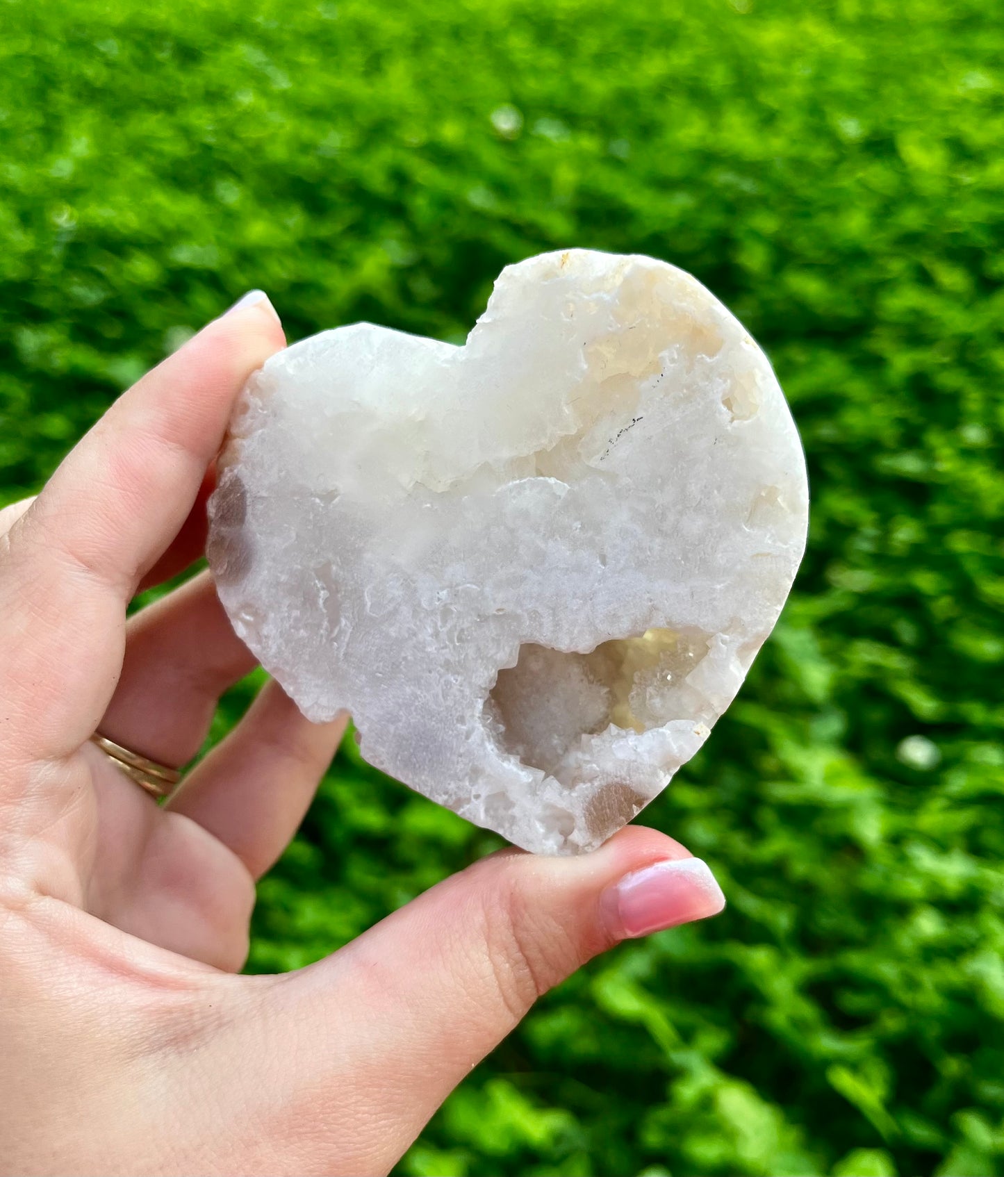 Quartz geode heart carving