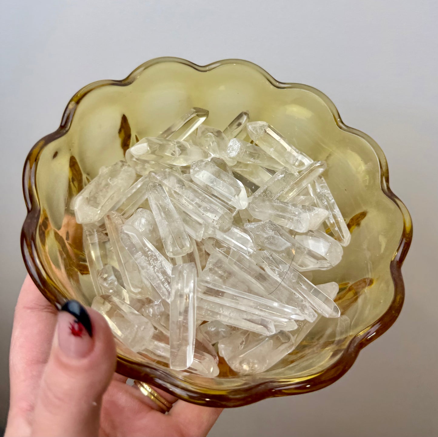 Clear quartz raw points