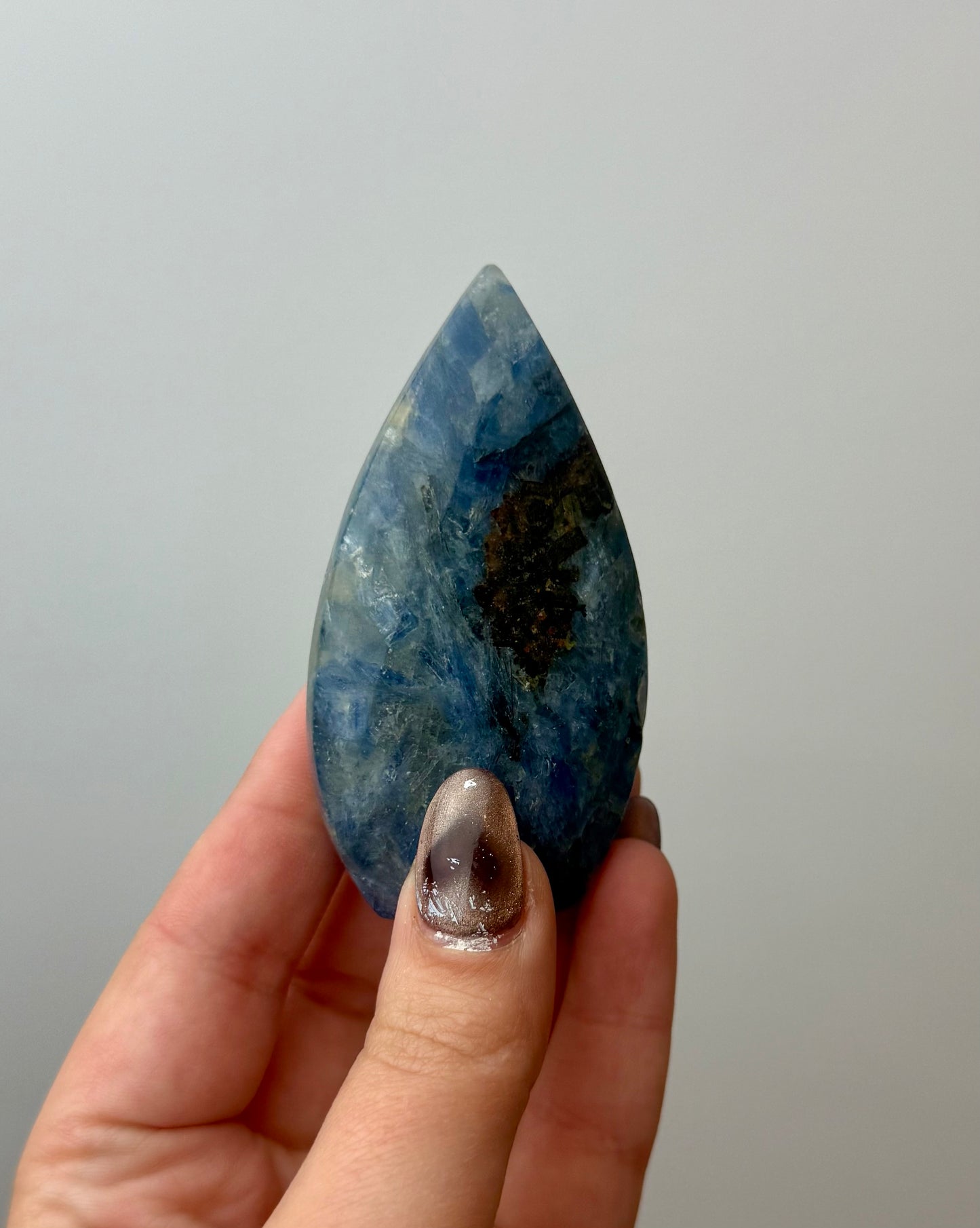 Blue kyanite tear freeform