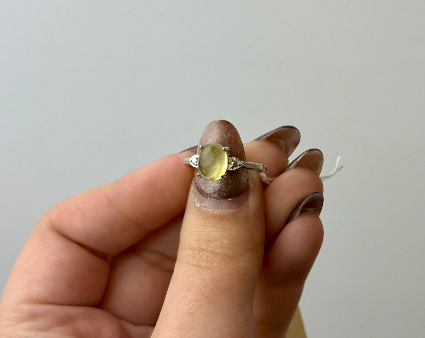 Prehnite adjustable ring
