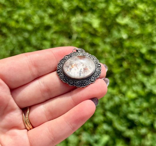 Garden quartz pendant