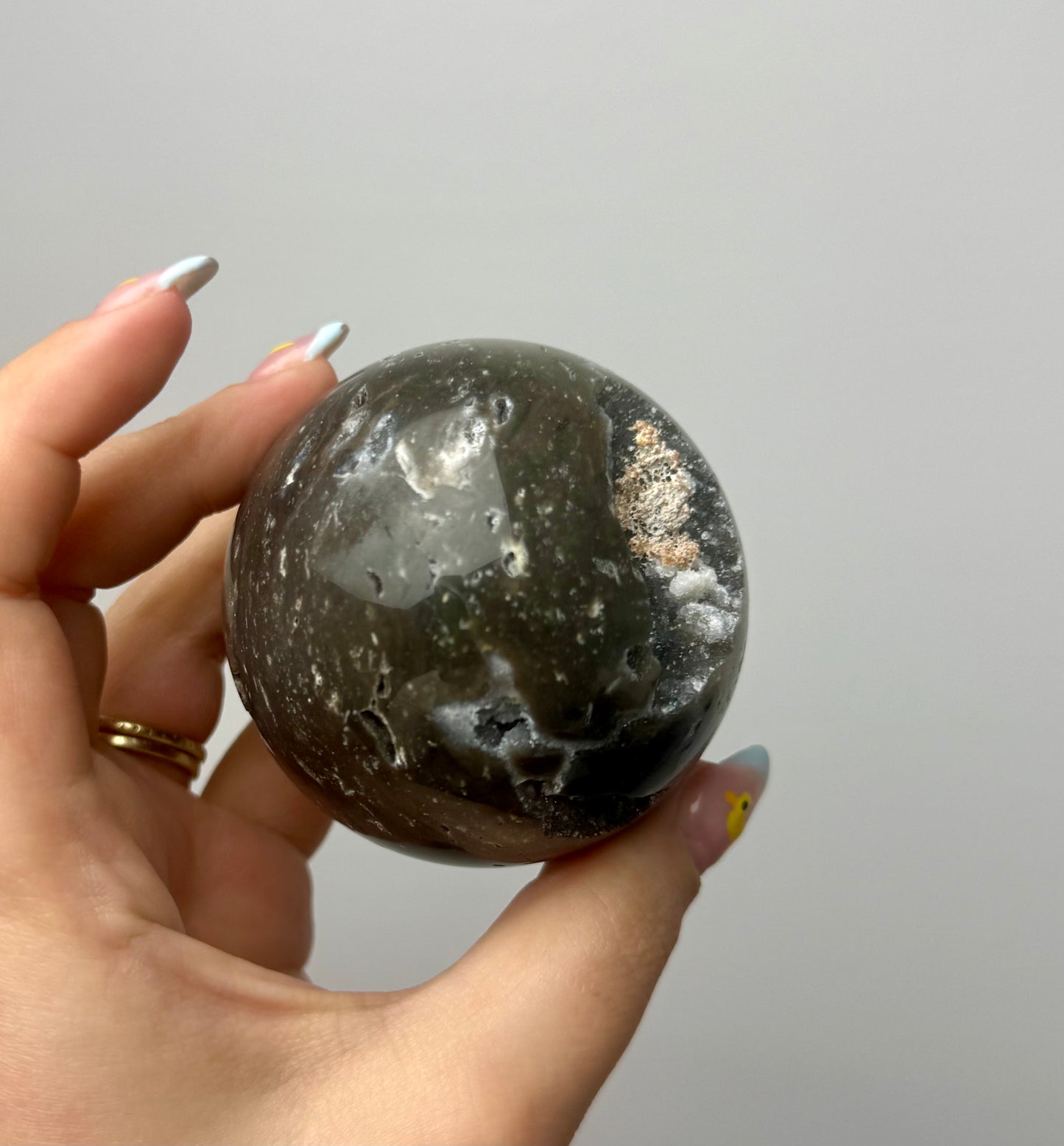 Chalcedony sphere