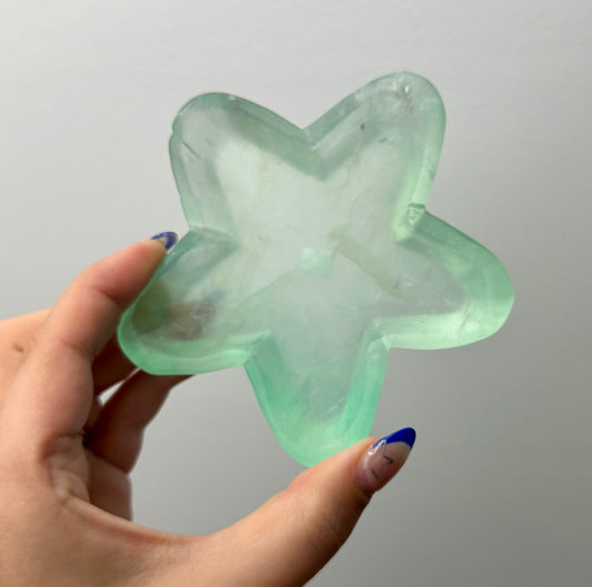 Fluorite star bowl