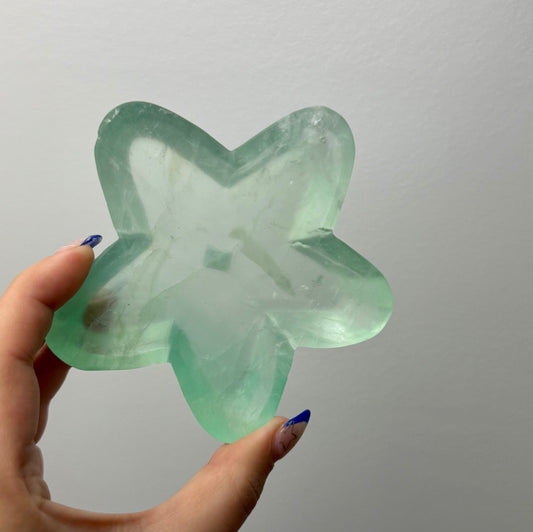 Fluorite star bowl