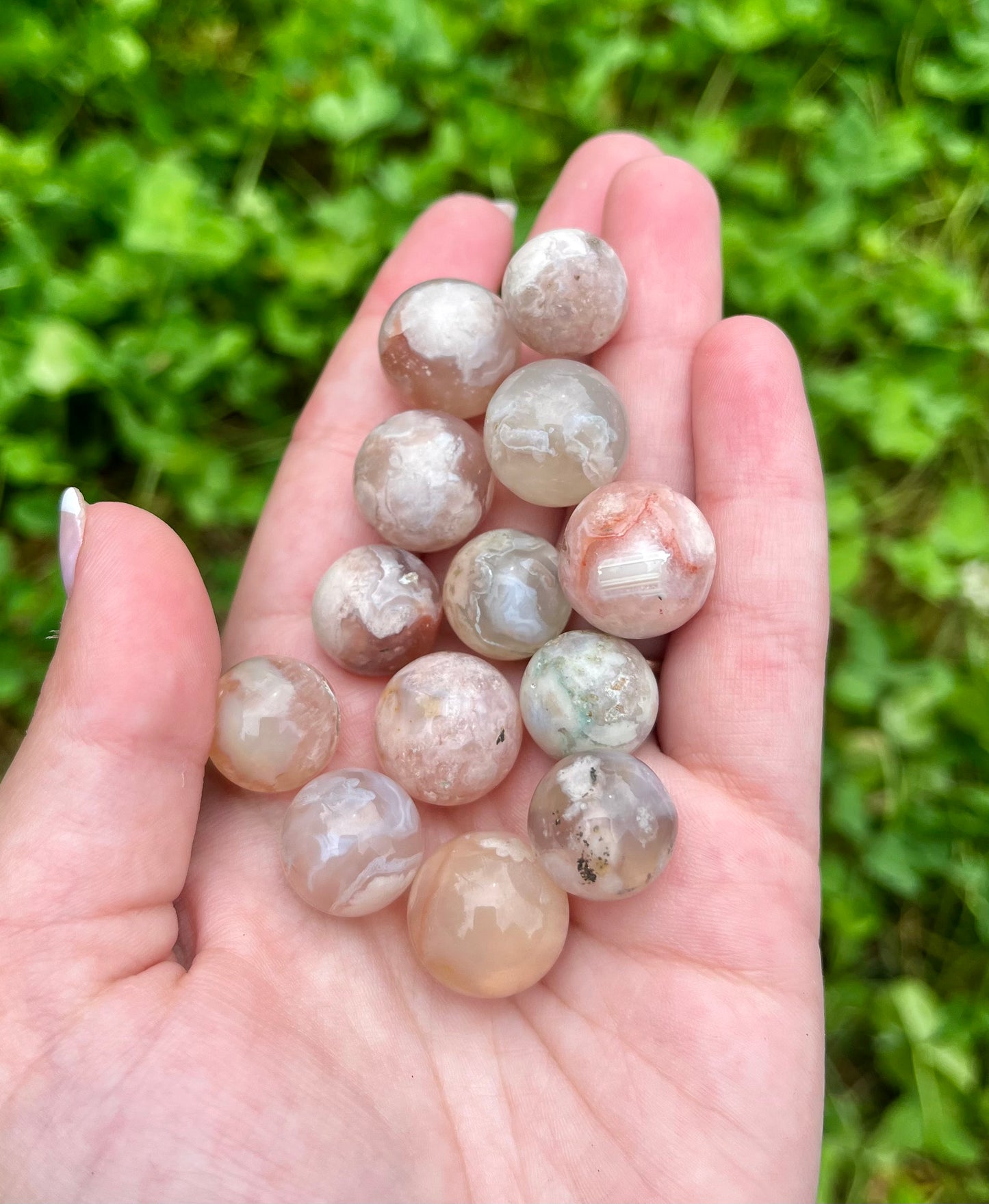 Flower agate mini spheres