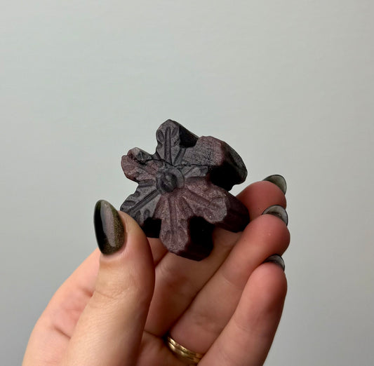 Garnet snowflake carving