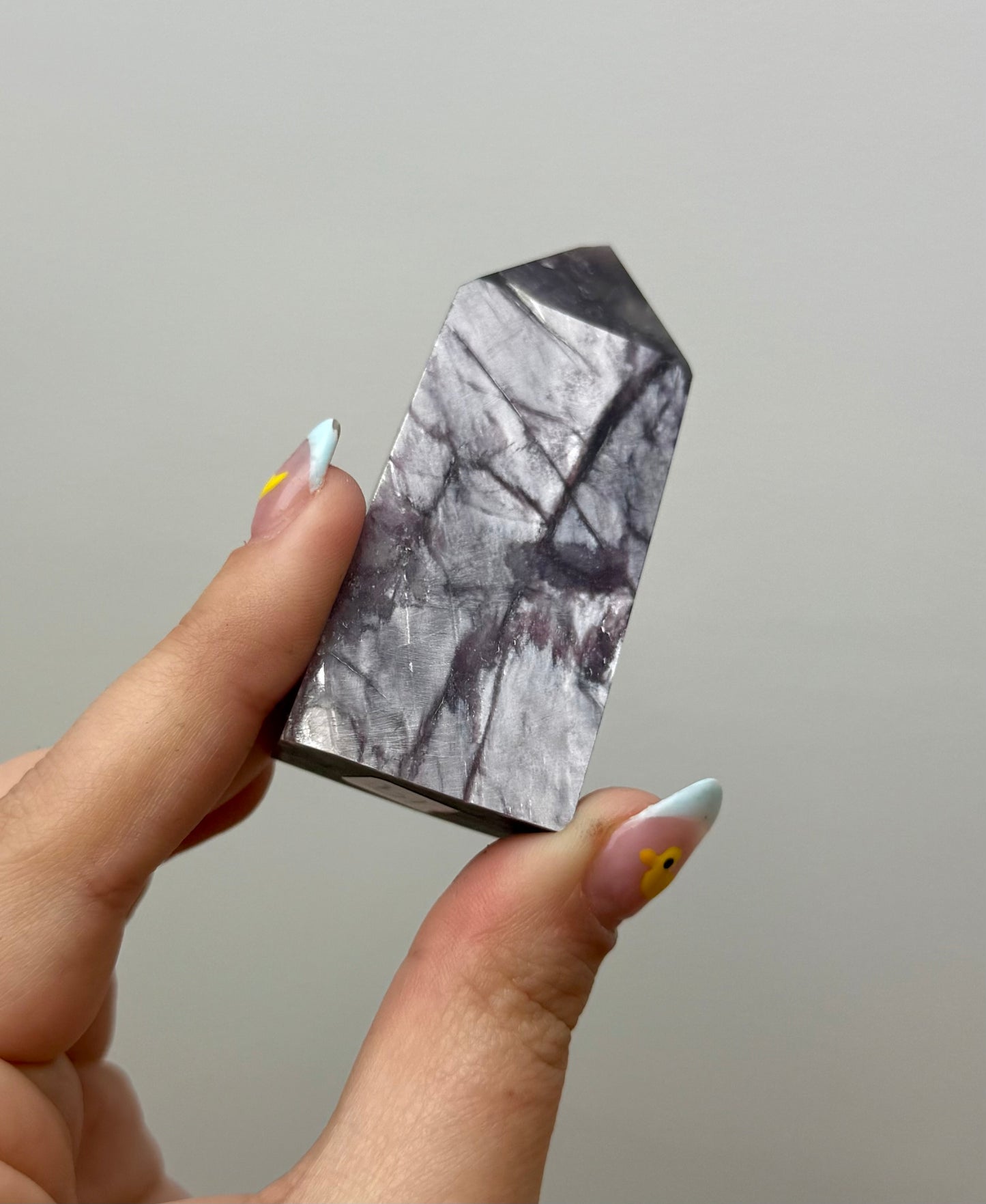 Purple mica/gem lepidolite tower