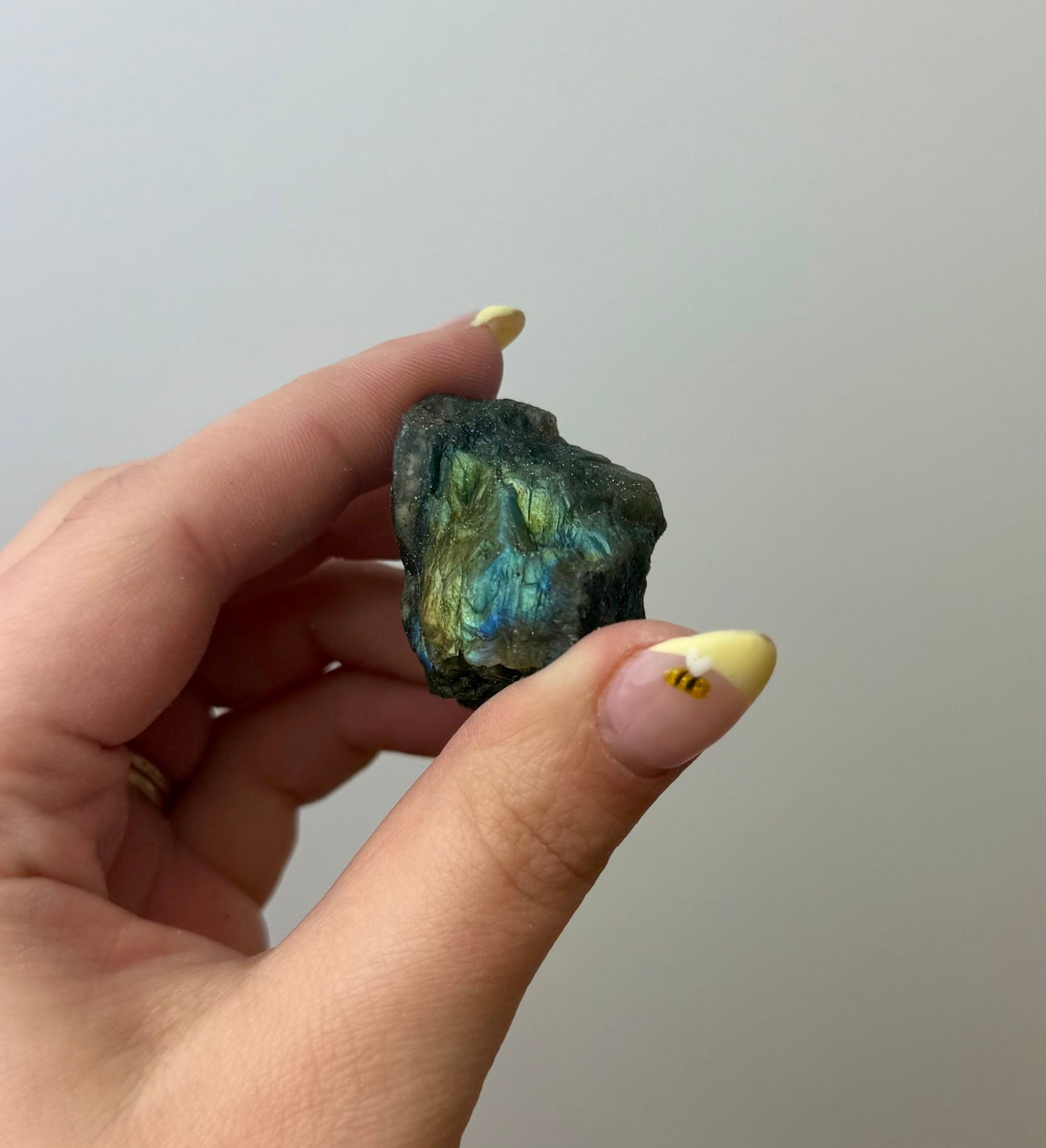 Labradorite raw chunks
