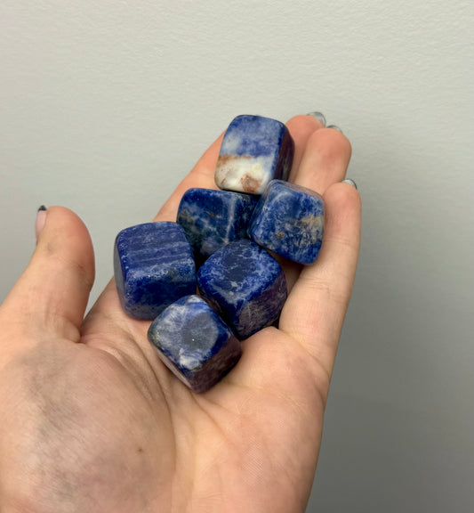 Sodalite cubes