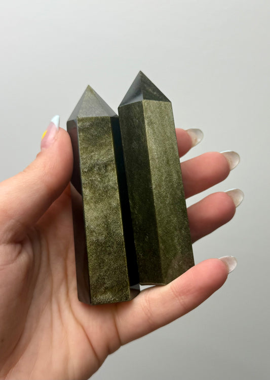 Gold sheen obsidian towers