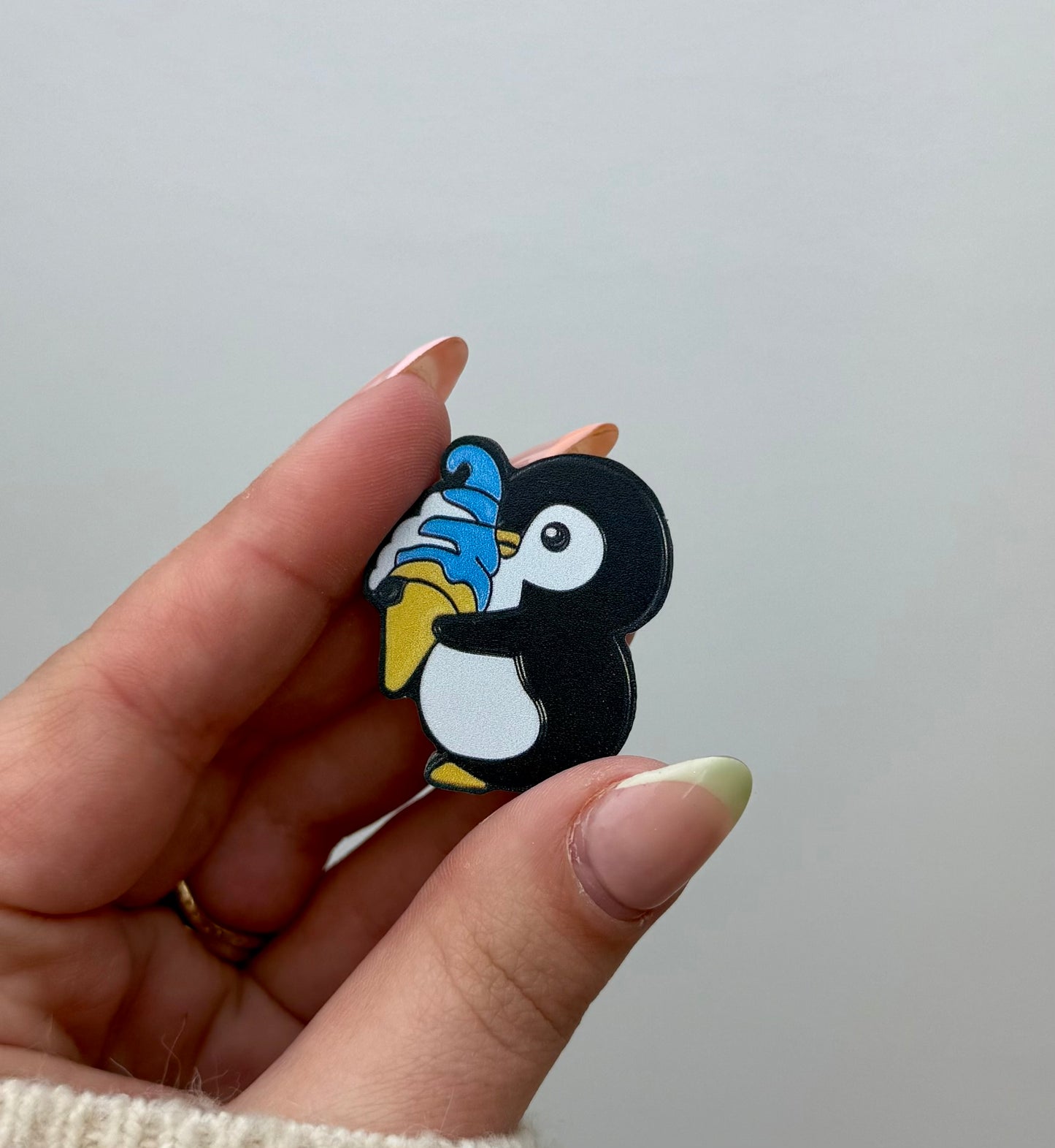Penguin pin
