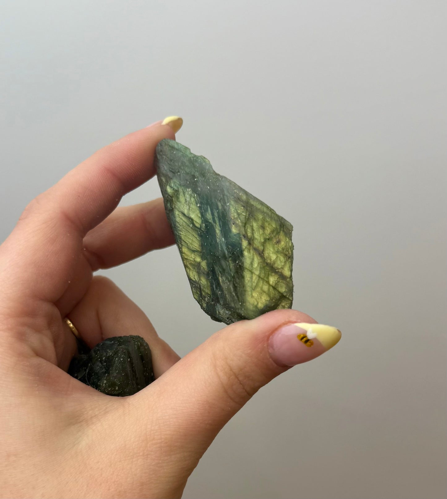 Labradorite raw chunks