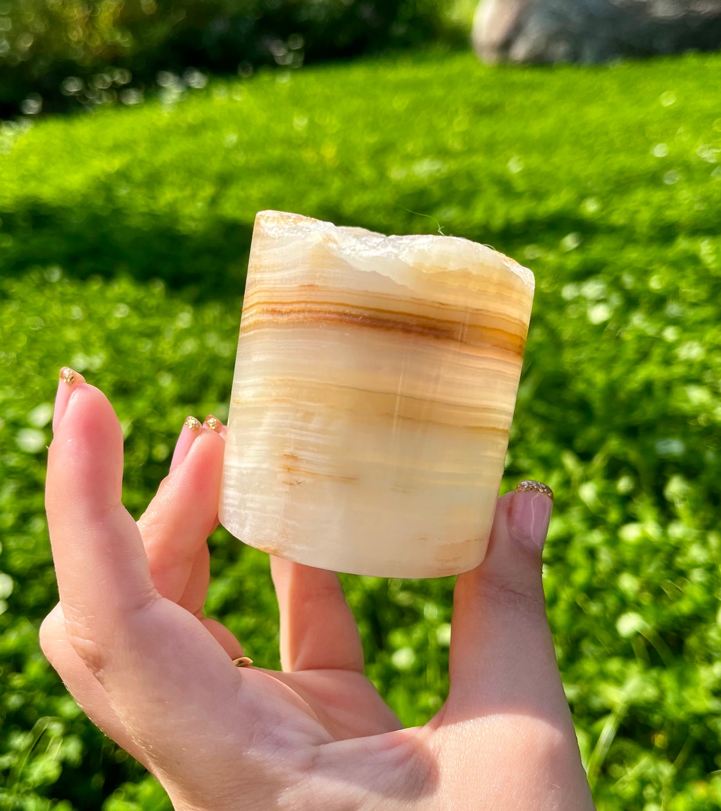 Green onyx cylinder