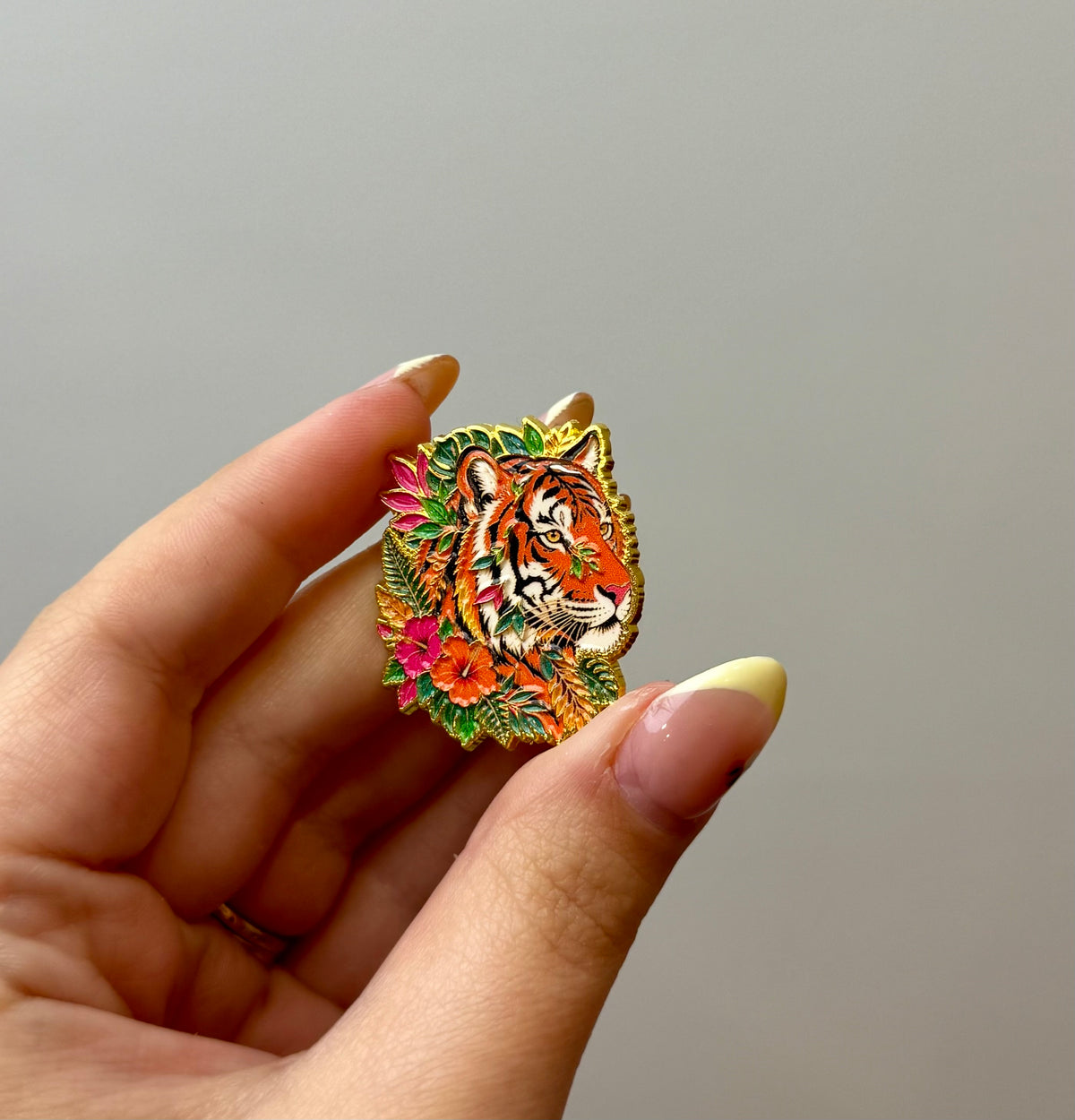 Tiger enamel pin