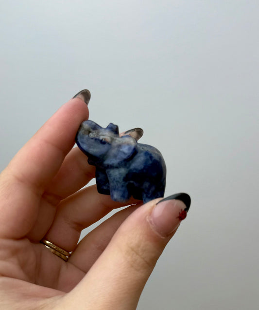 Sodalite elephant carving