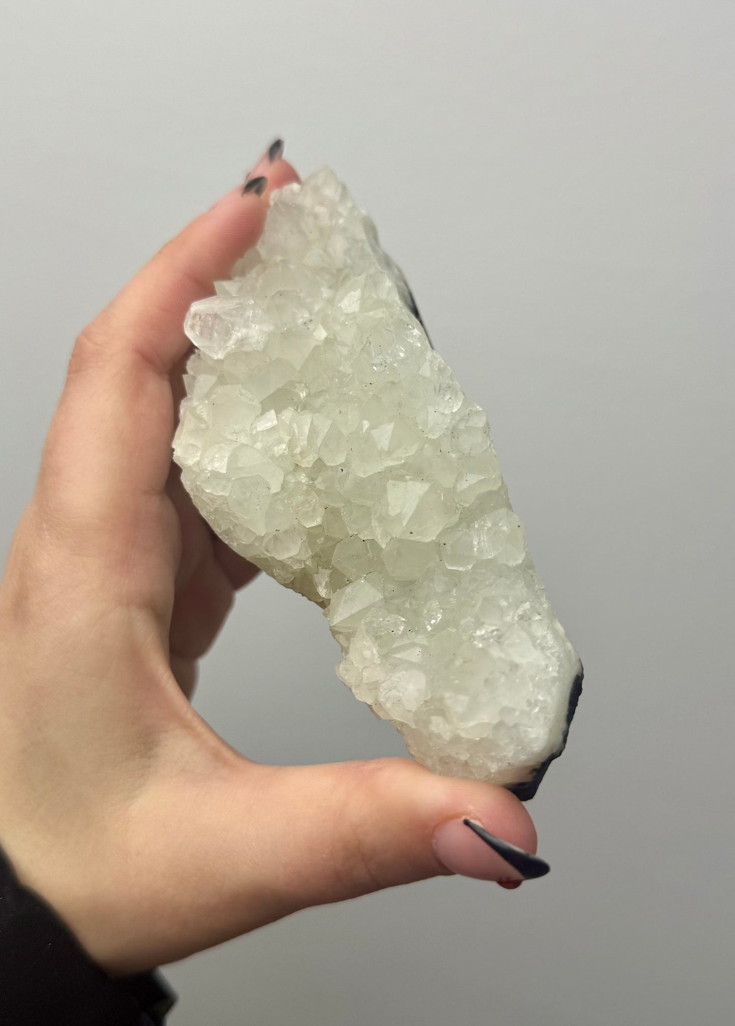 Apophyllite specimen