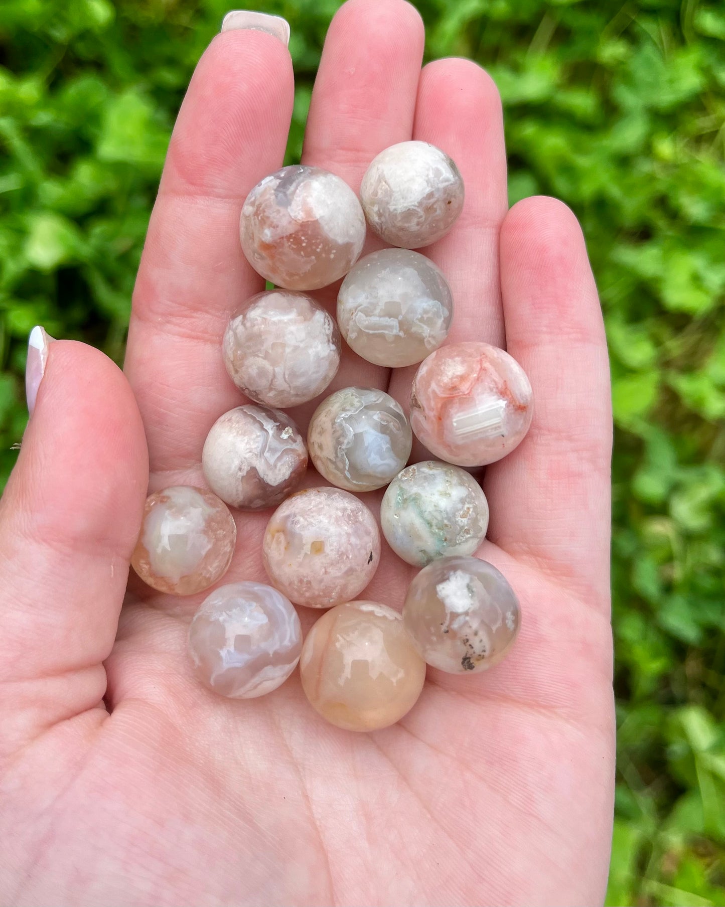 Flower agate mini spheres