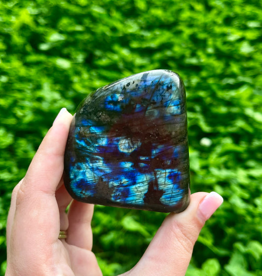 Labradorite freeform