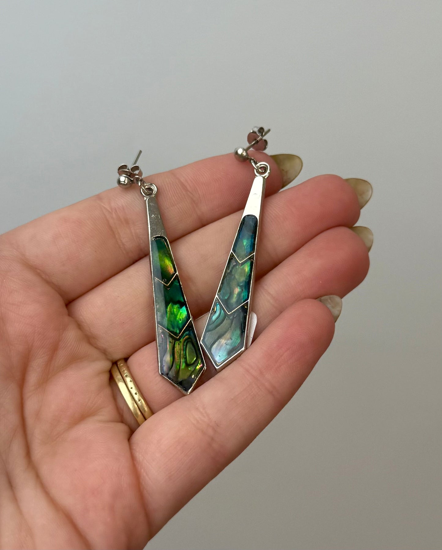 Abalone shell earrings thrifted find ￼