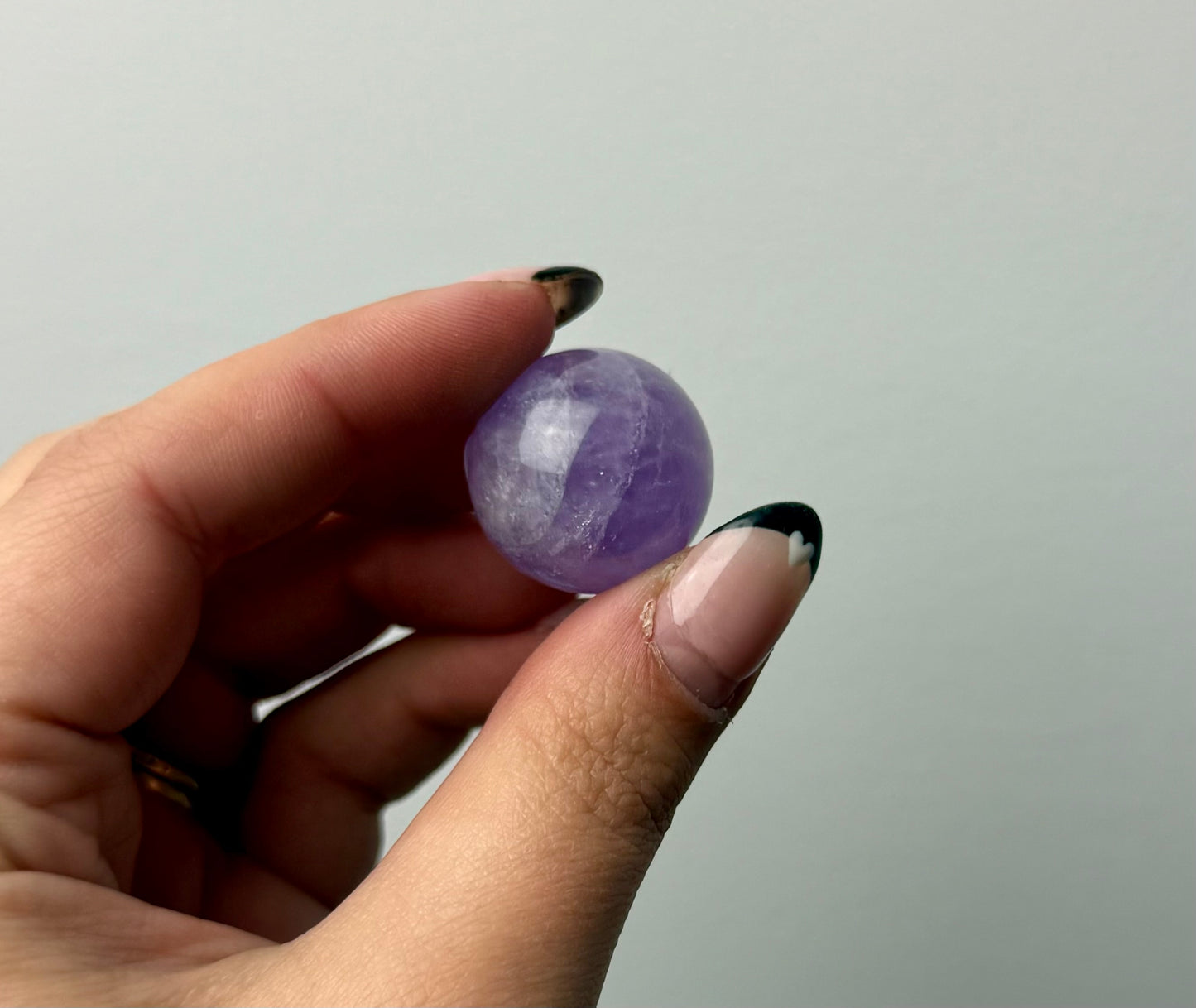 Amethyst mini sphere
