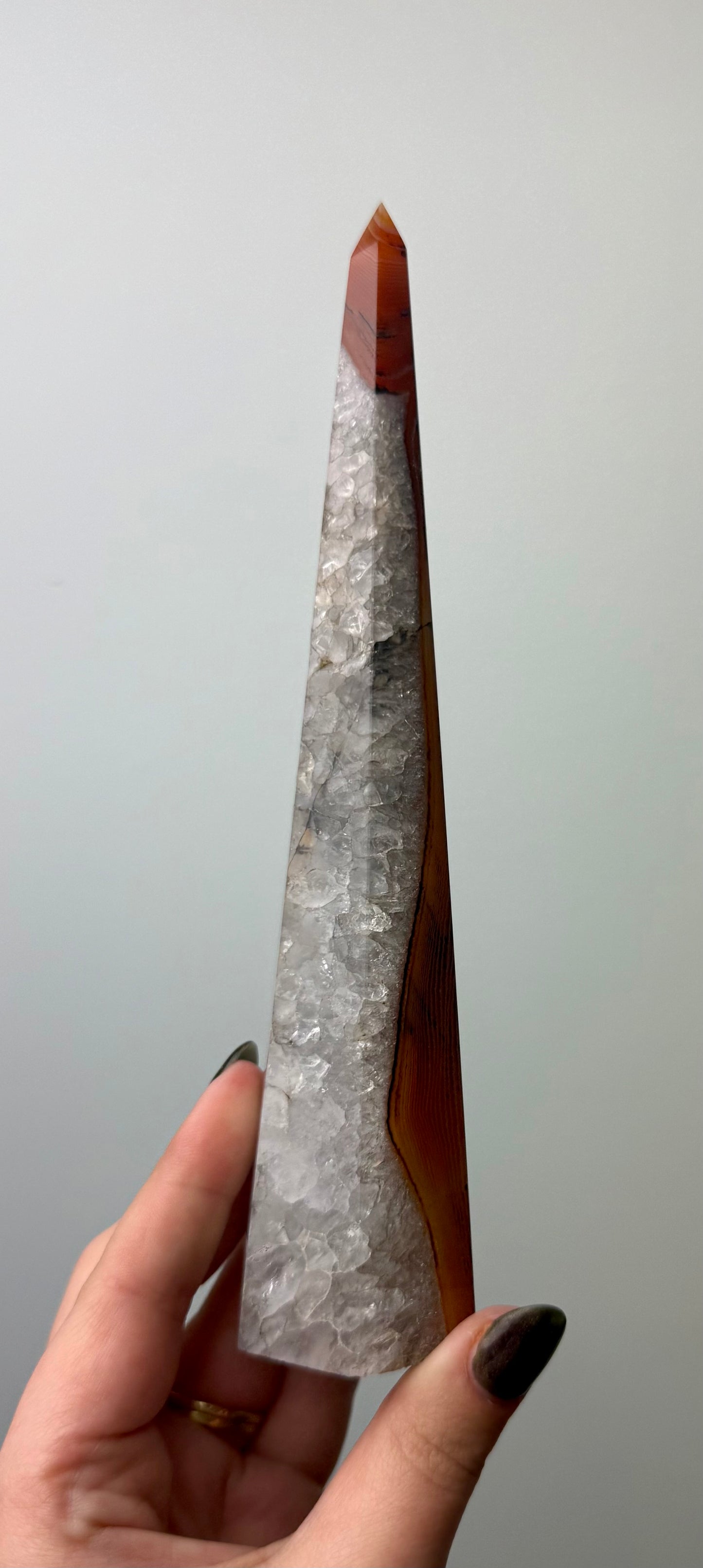 Sardonyx obelisk tower ￼￼￼