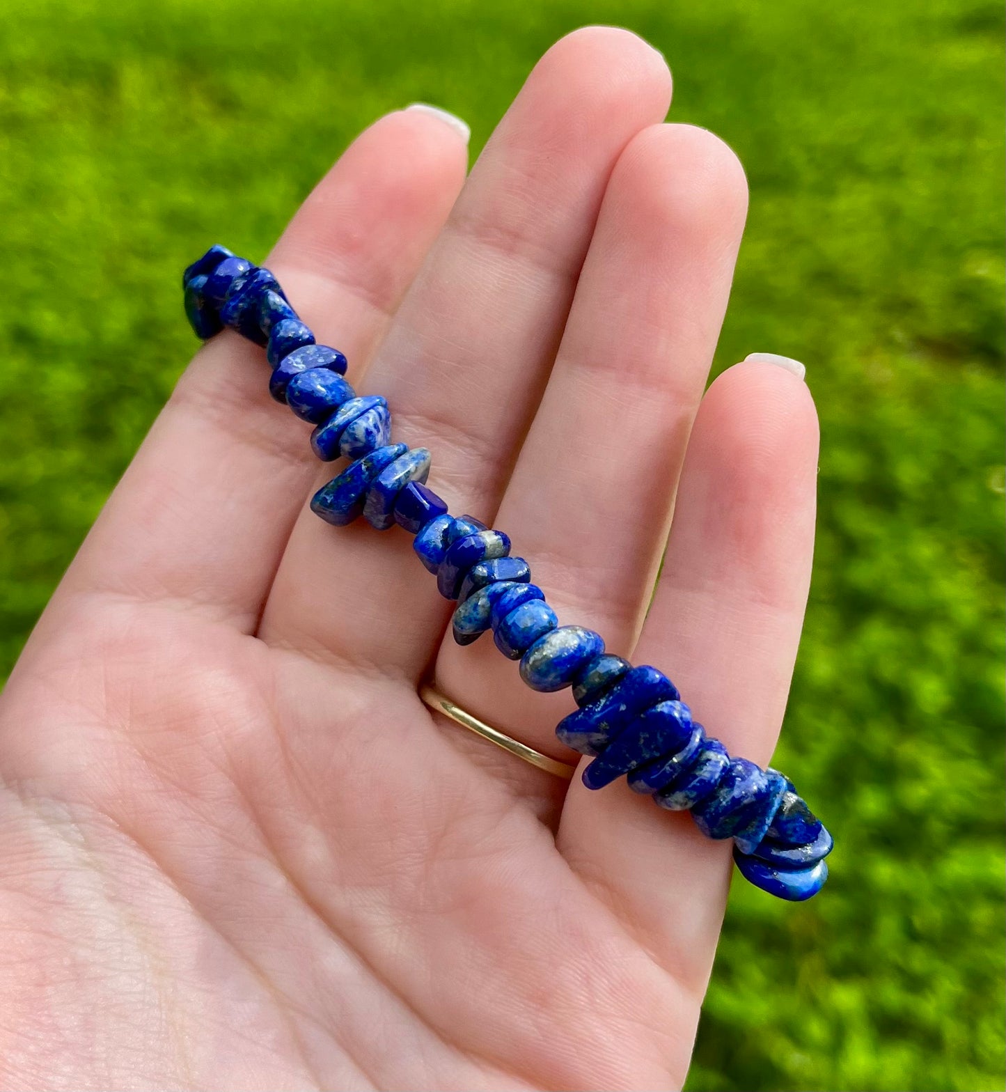 Lapis lazuli chip bracelet