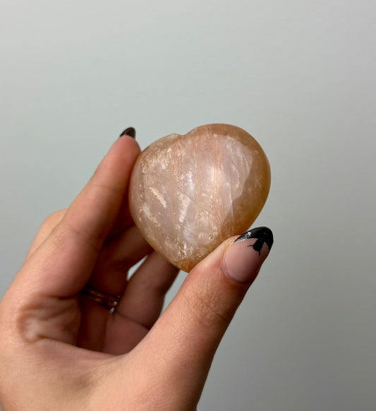 Peach moonstone heart carving