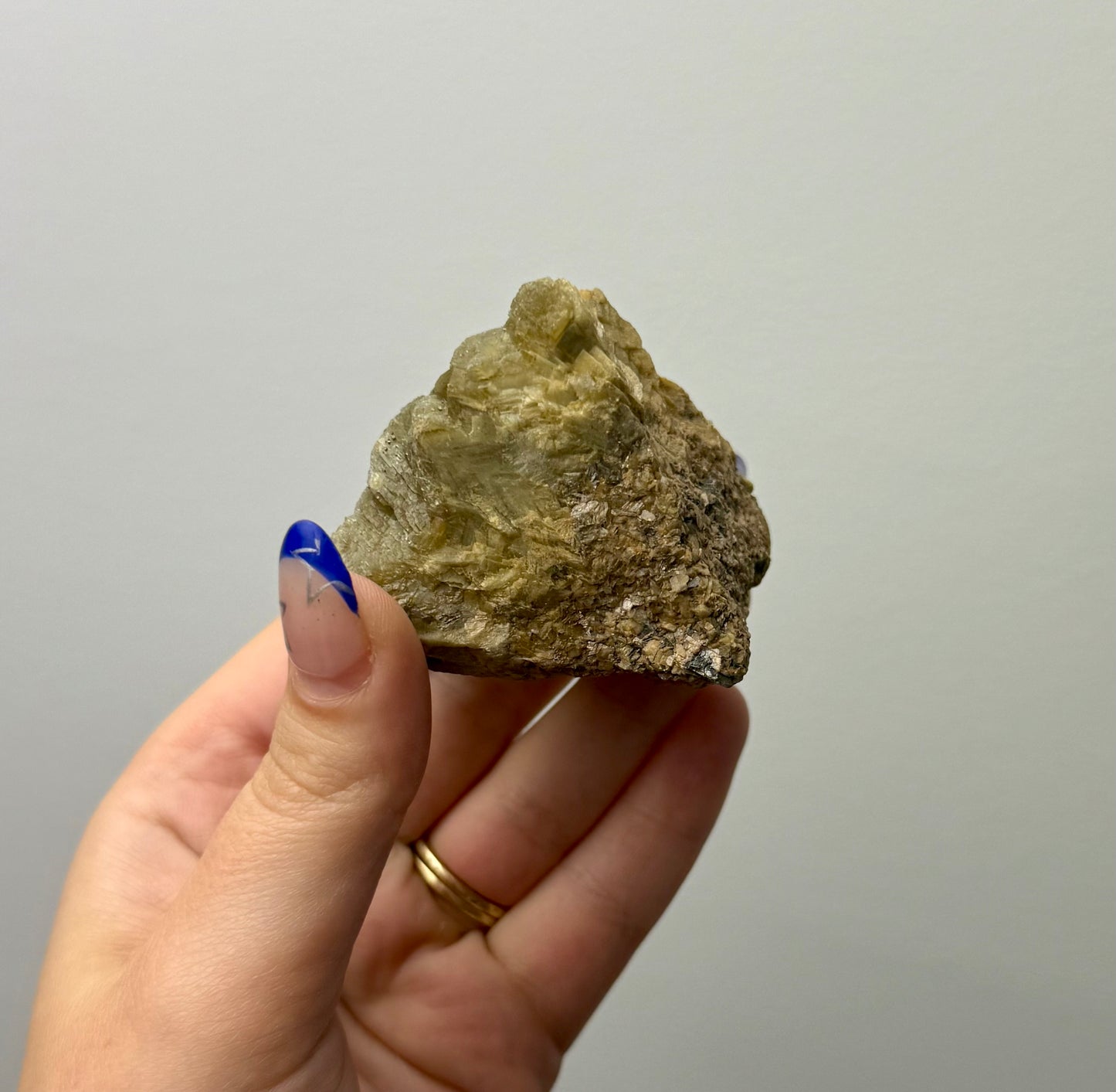 Golden yellow mica specimen