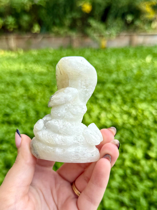 Quartz cobra carving