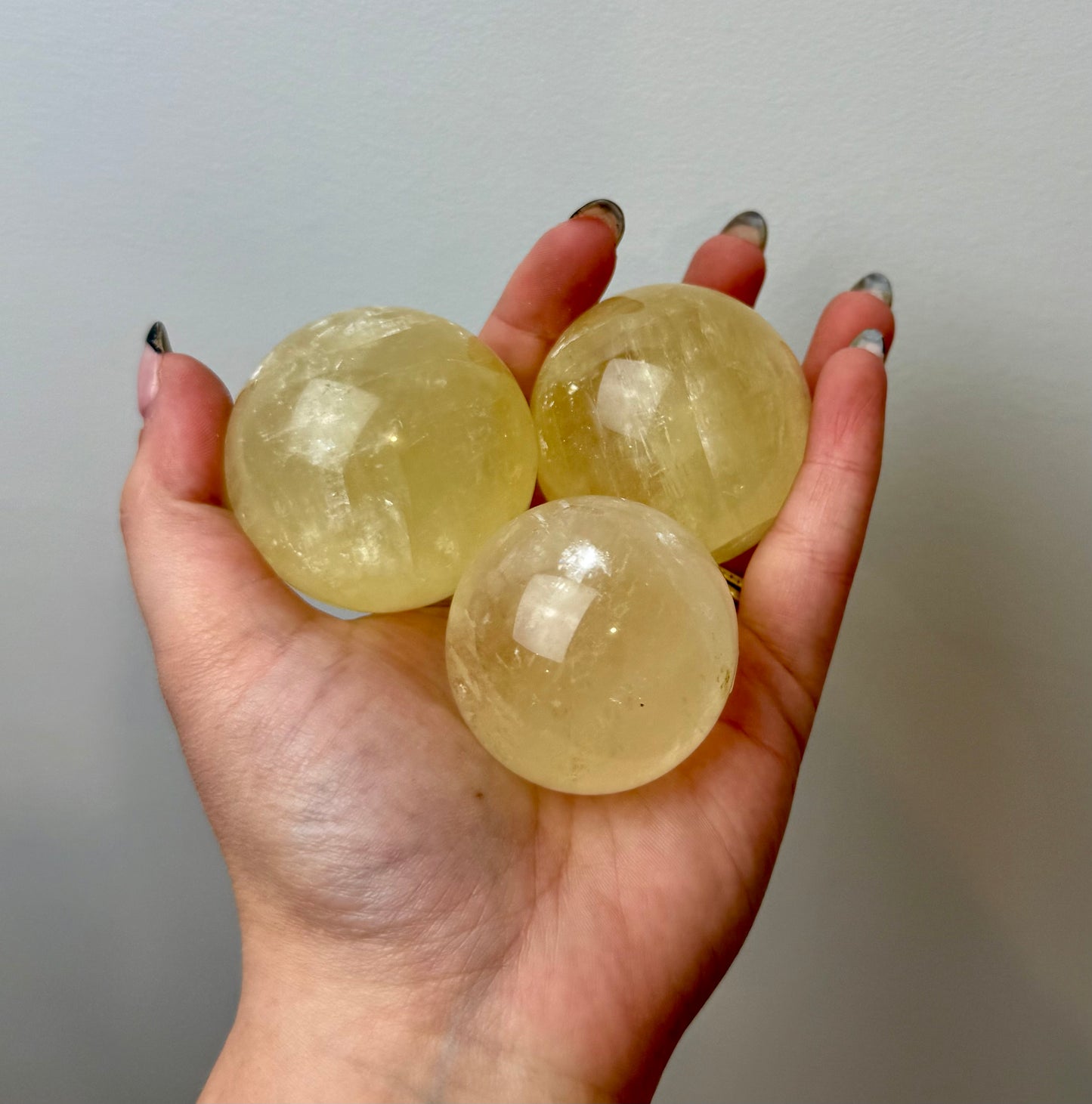 Honey calcite spheres