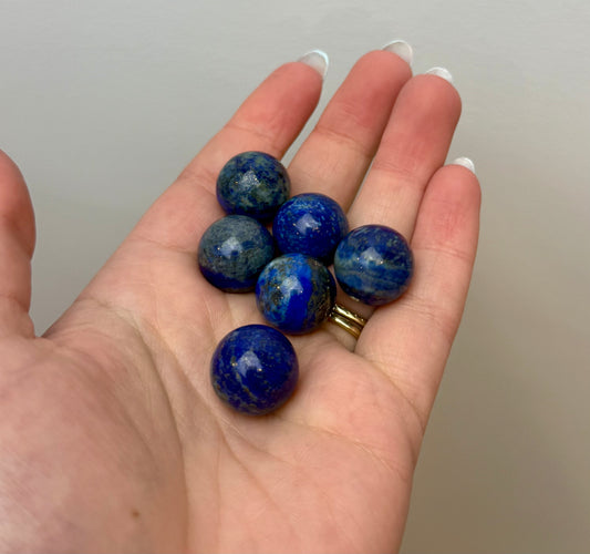 Lapis lazuli mini spheres