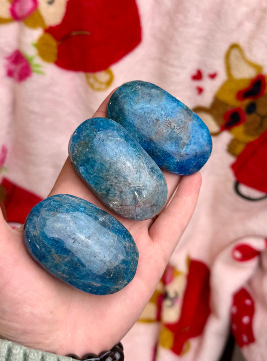 Blue apatite palm stones
