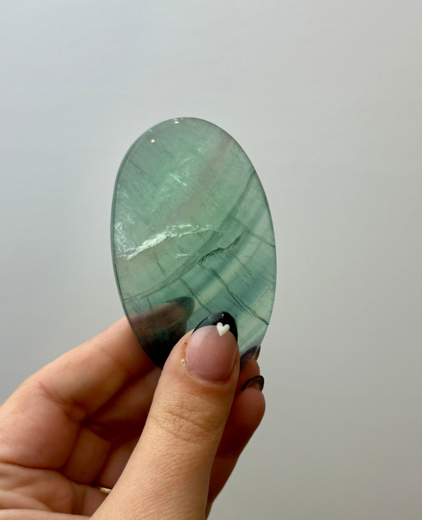 Fluorite palm stone