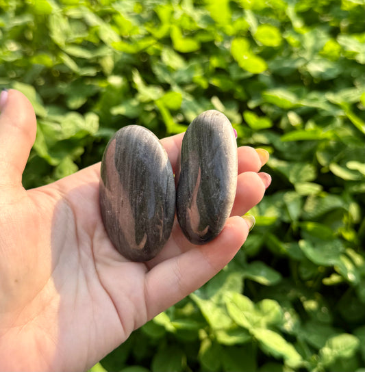 Silver sheen obsidian palm stones