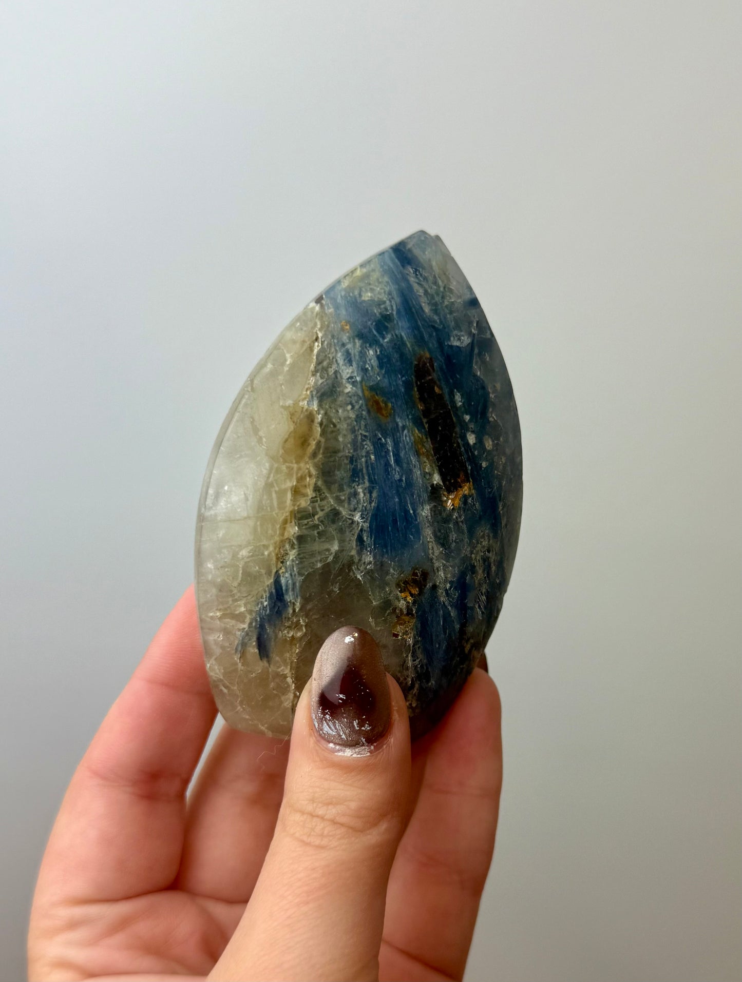 Blue kyanite tear freeform