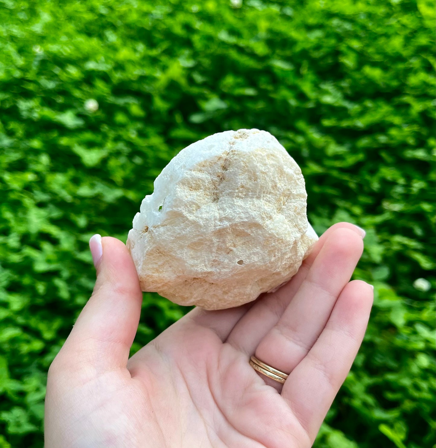 Quartz geode heart carving