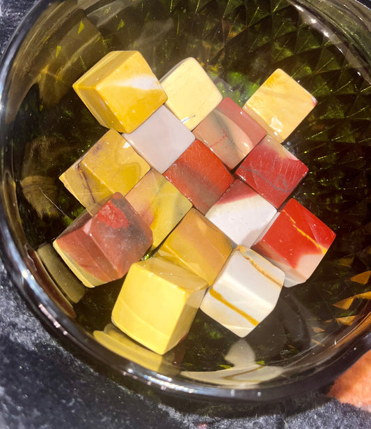 Mookaite cubes