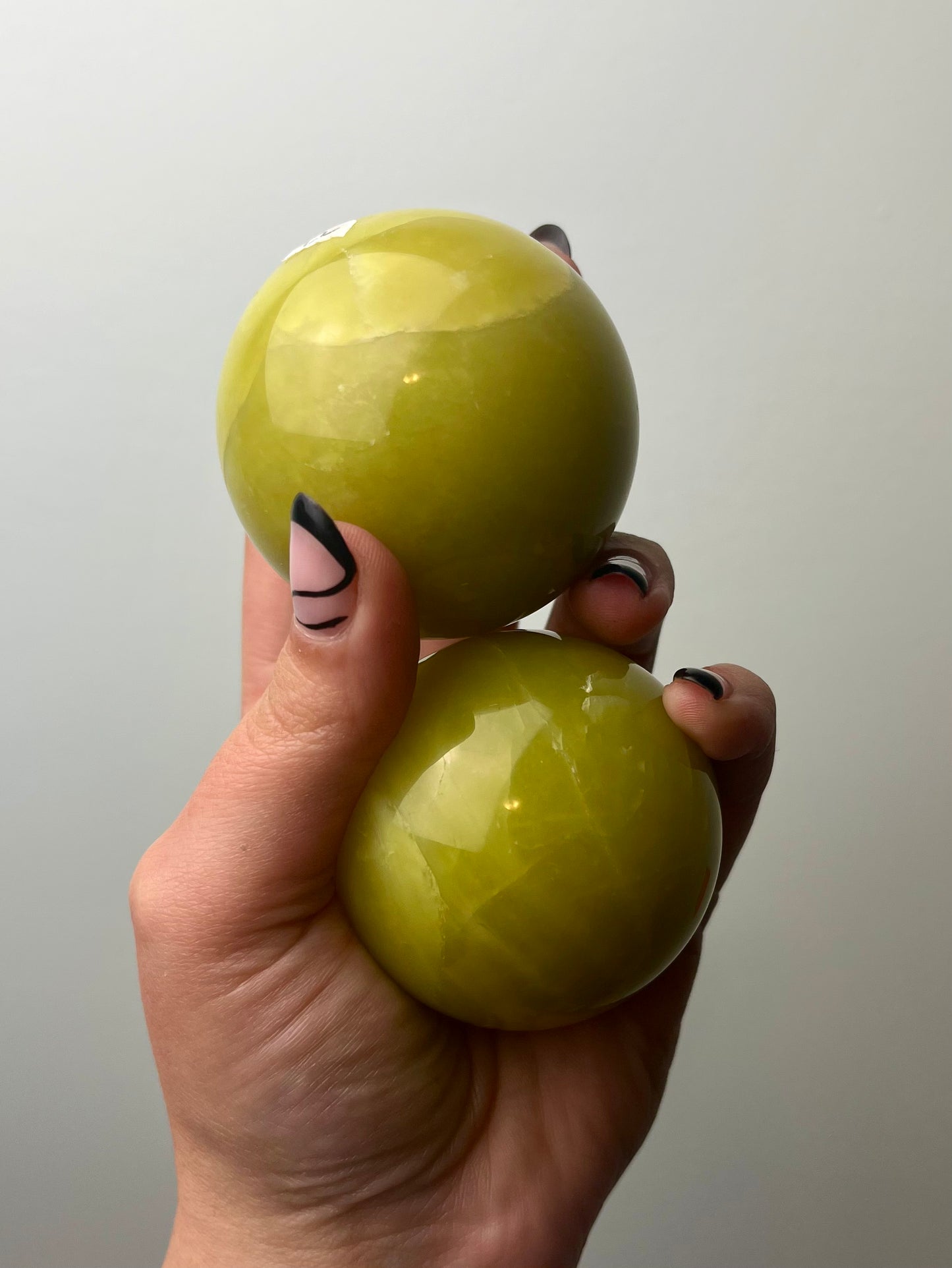 Lemon jade spheres