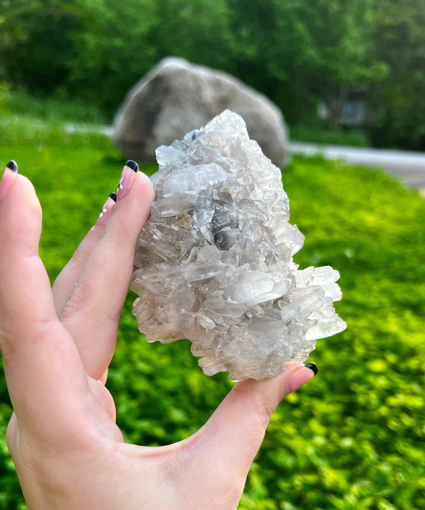 Quartz clusters