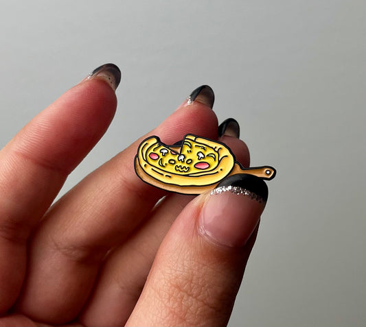 Pizza enamel pin