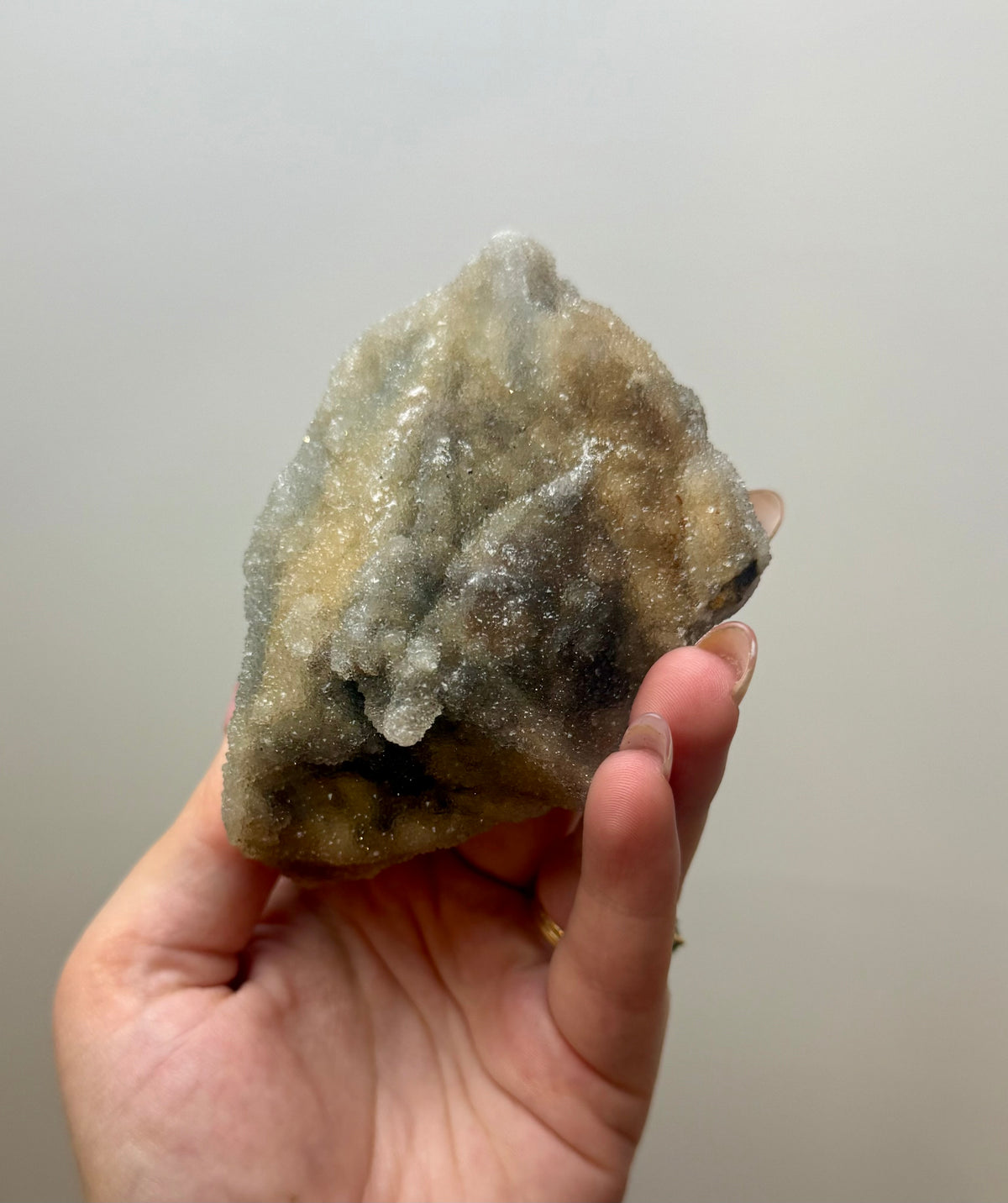 Chalcedony specimen
