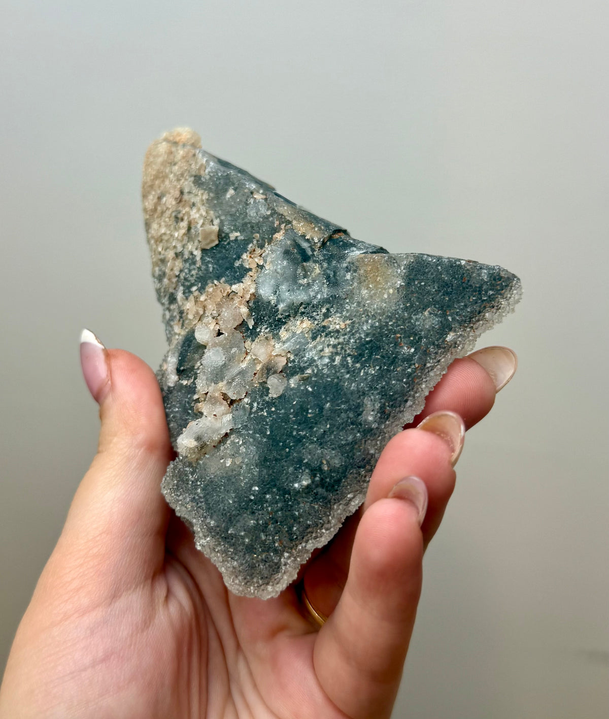 Chalcedony specimen