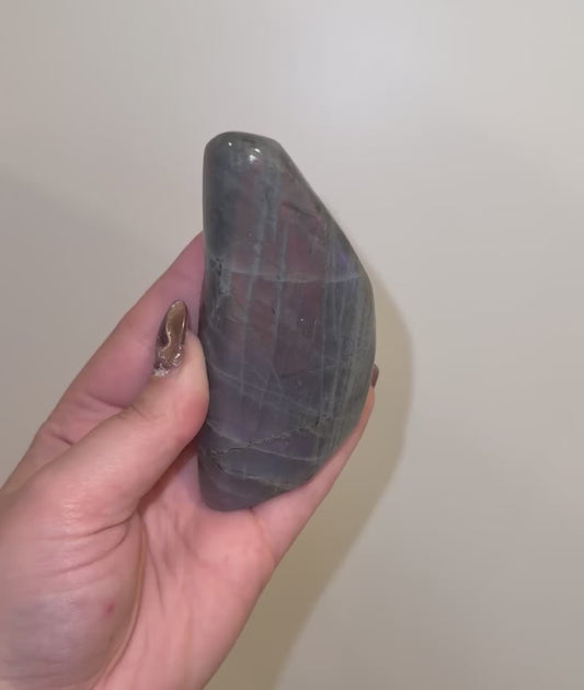 Labradorite freeform