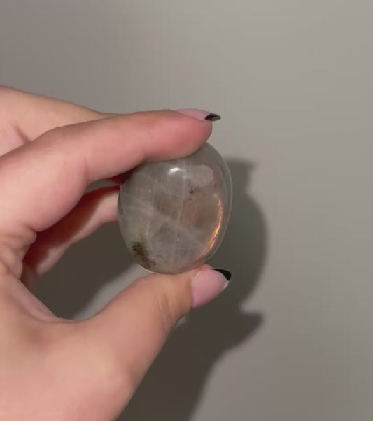 Labradorite palm stone