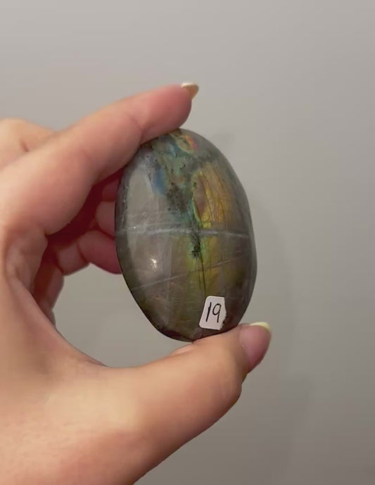 Labradorite palm stone